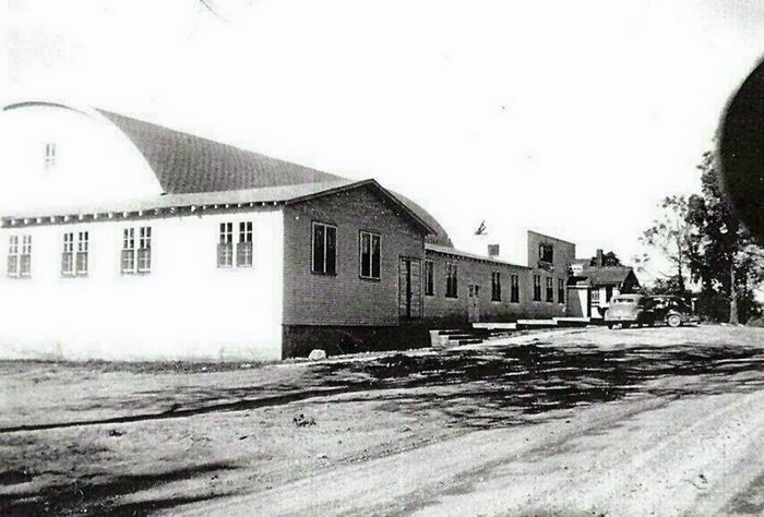 Narrow Lake Ballroom - Old Photo (newer photo)